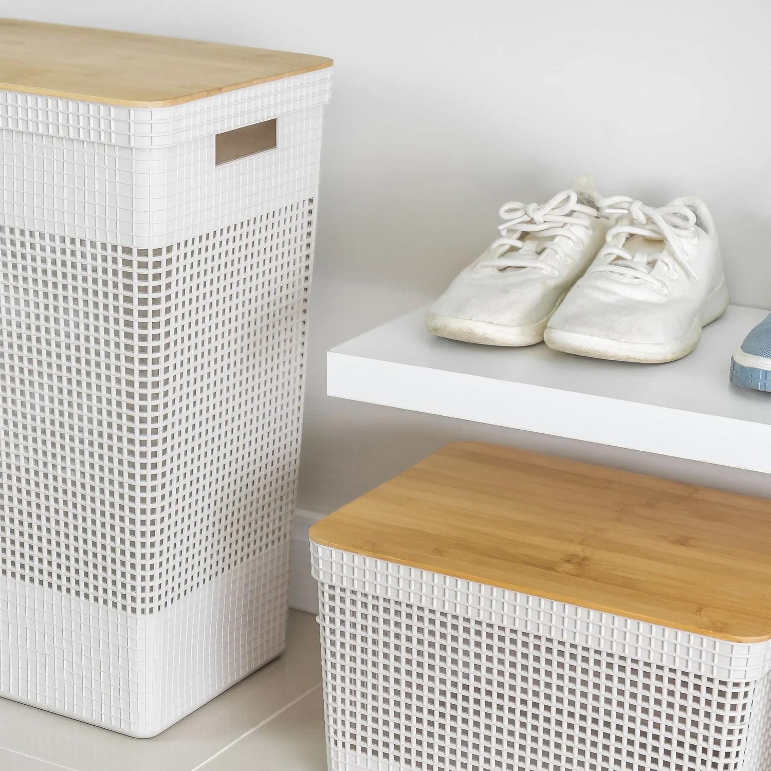 CG455BC_04 Canasto Guardarropa Ou - Gris Claro, Con Tapa De Bambú - Imagen 4